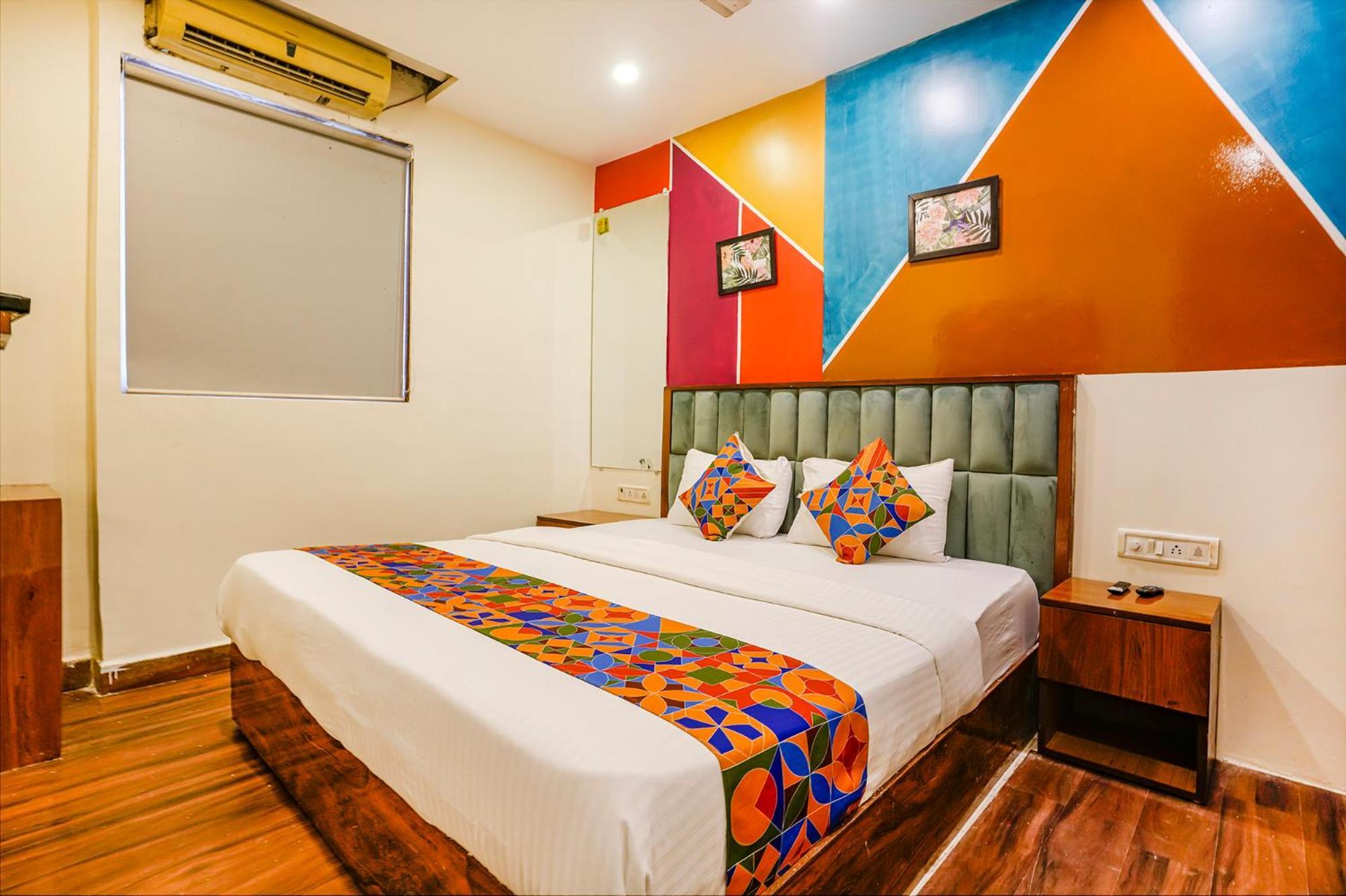 Fabhotel Twigo Inn Mumbai Exteriör bild