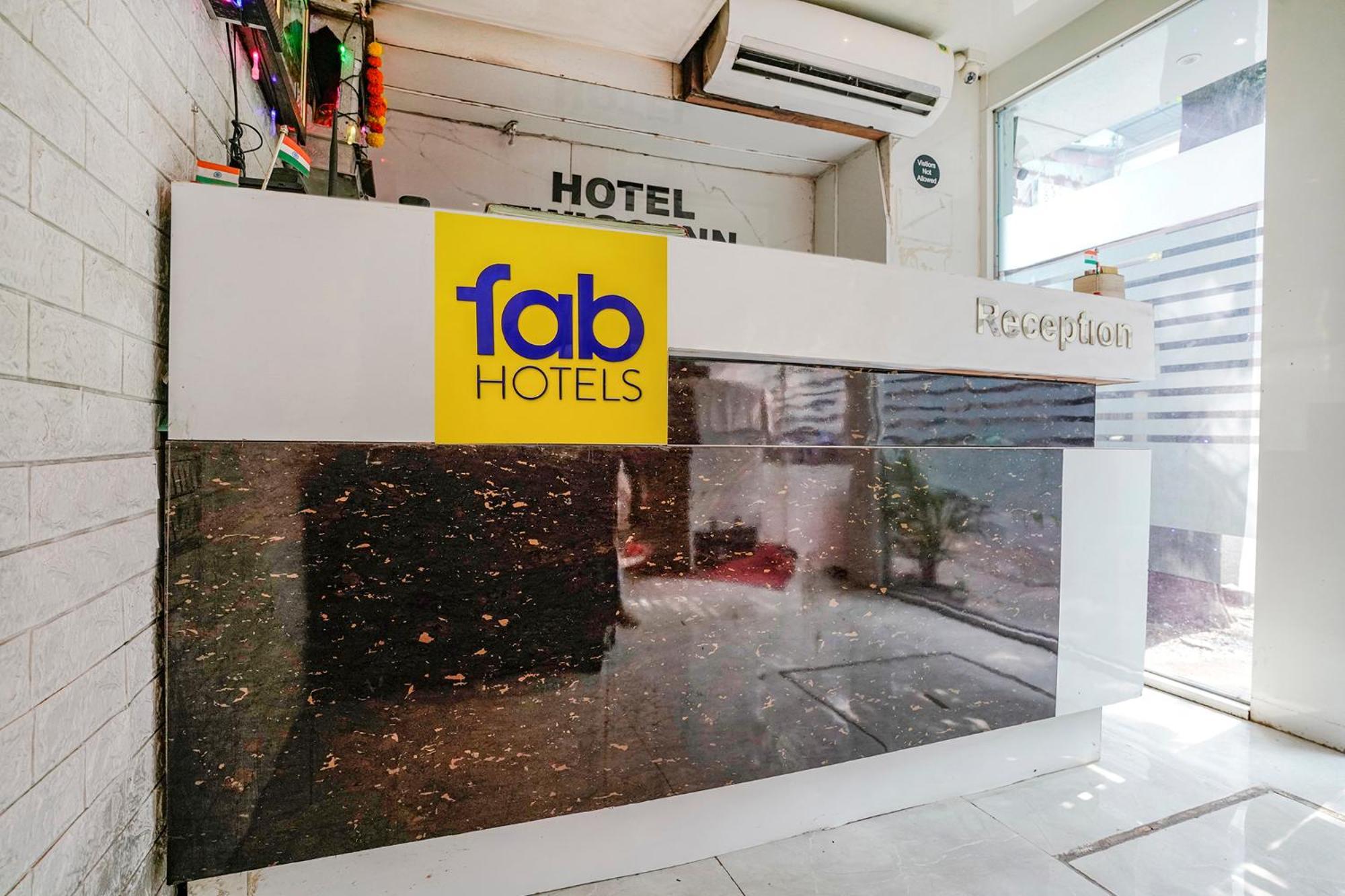 Fabhotel Twigo Inn Mumbai Exteriör bild